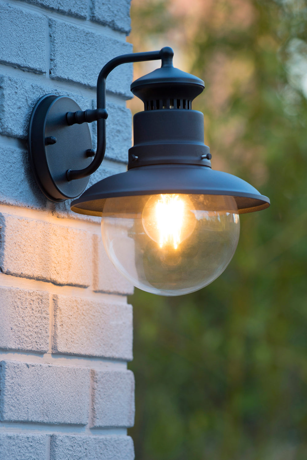 Applique murale d’extérieur Lucide FIGO, ronde 215mm, culot E27, IP44 Boîtier en acier-aluminium noir